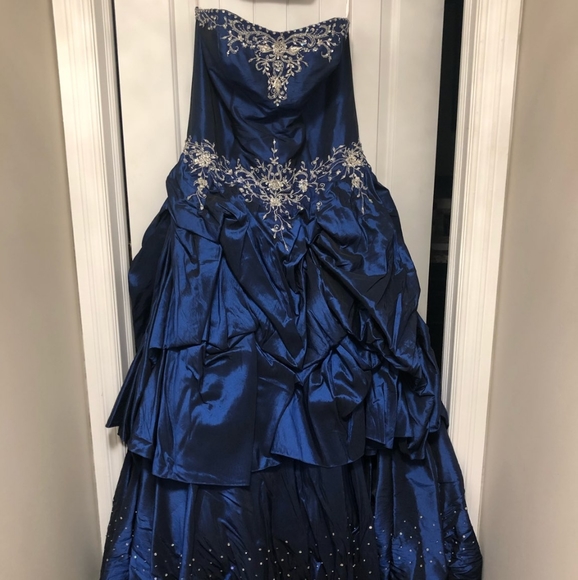 Grad/Prom Dress (brand new, never worn) - Picture 2 of 7